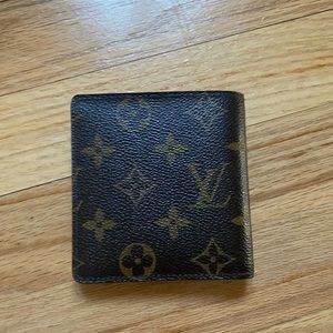 Authentic Louis Vuitton Wallet